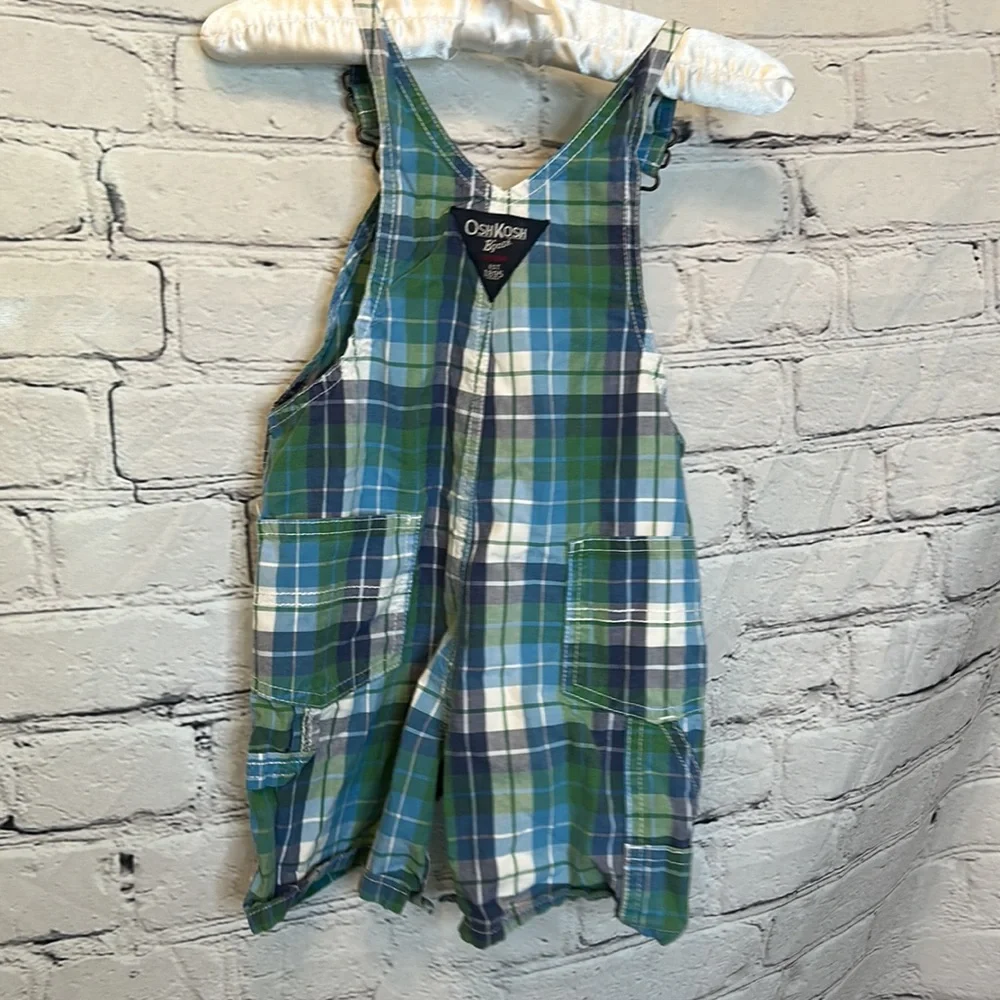 OshKosh B’Gosh Blue Green Plaid Short Overalls Boy’s Size 18 Months